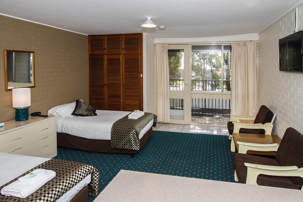 Blayney Leumeah Motel المظهر الخارجي الصورة